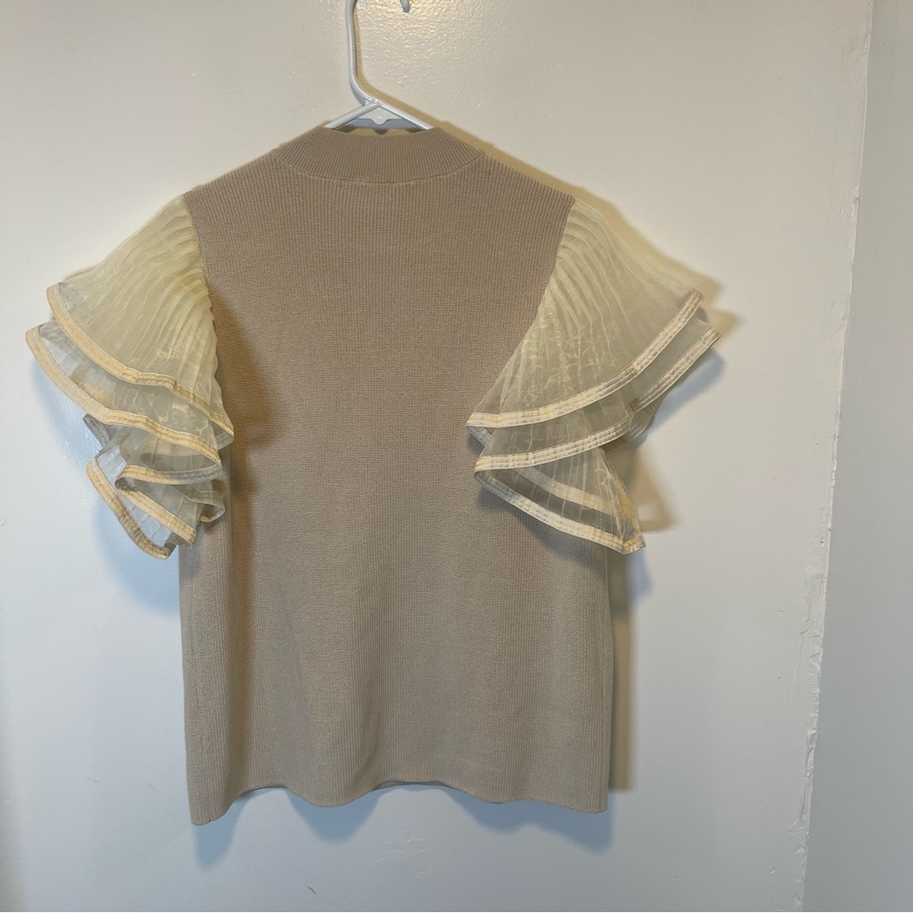 Ashro tan shirt with ruffle sleeves women's size XL - Picture 2 of 4